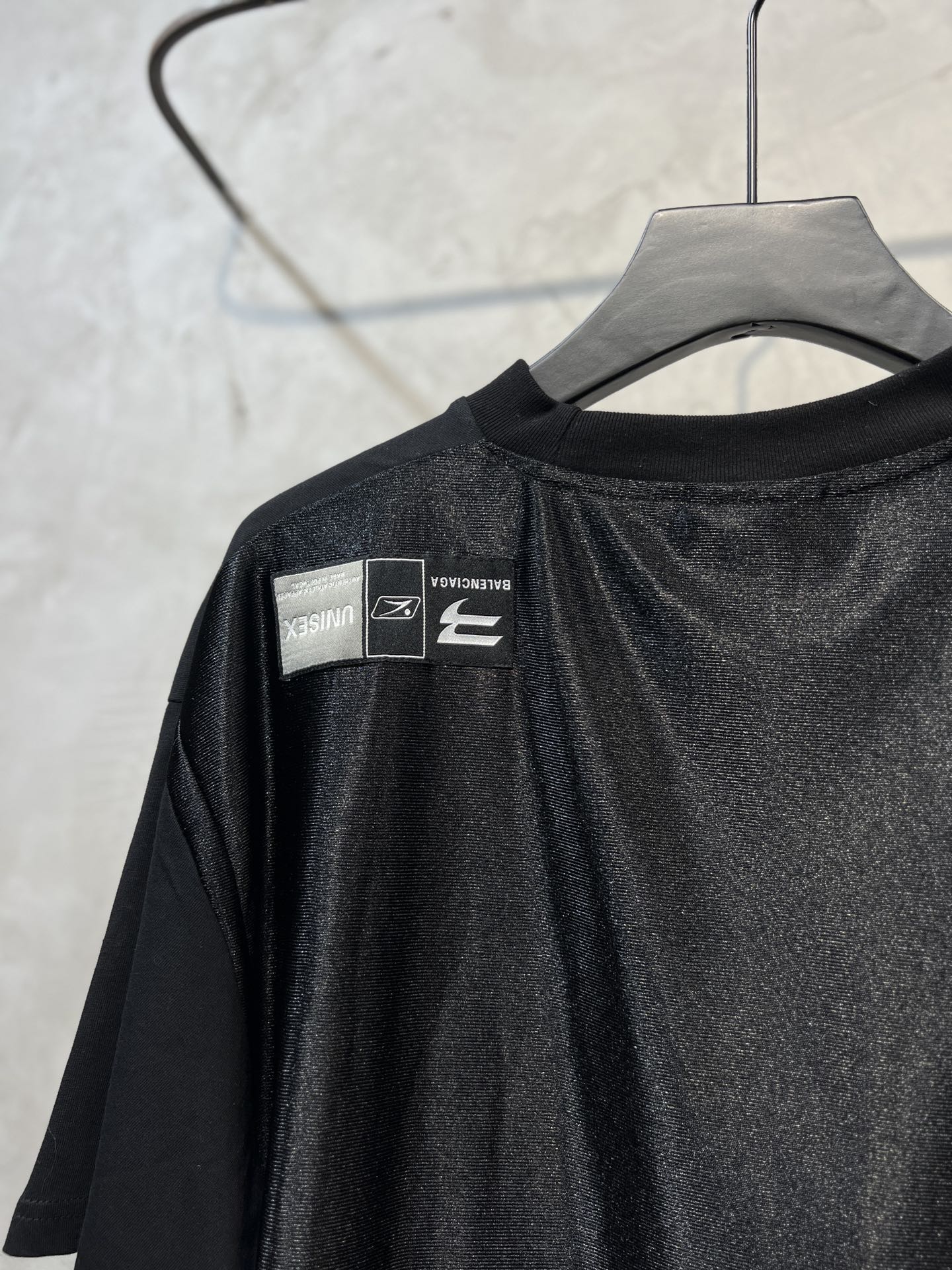 激安大特価 最新作の サイズ感 バレンシアガtシャツスーパーコピー_7