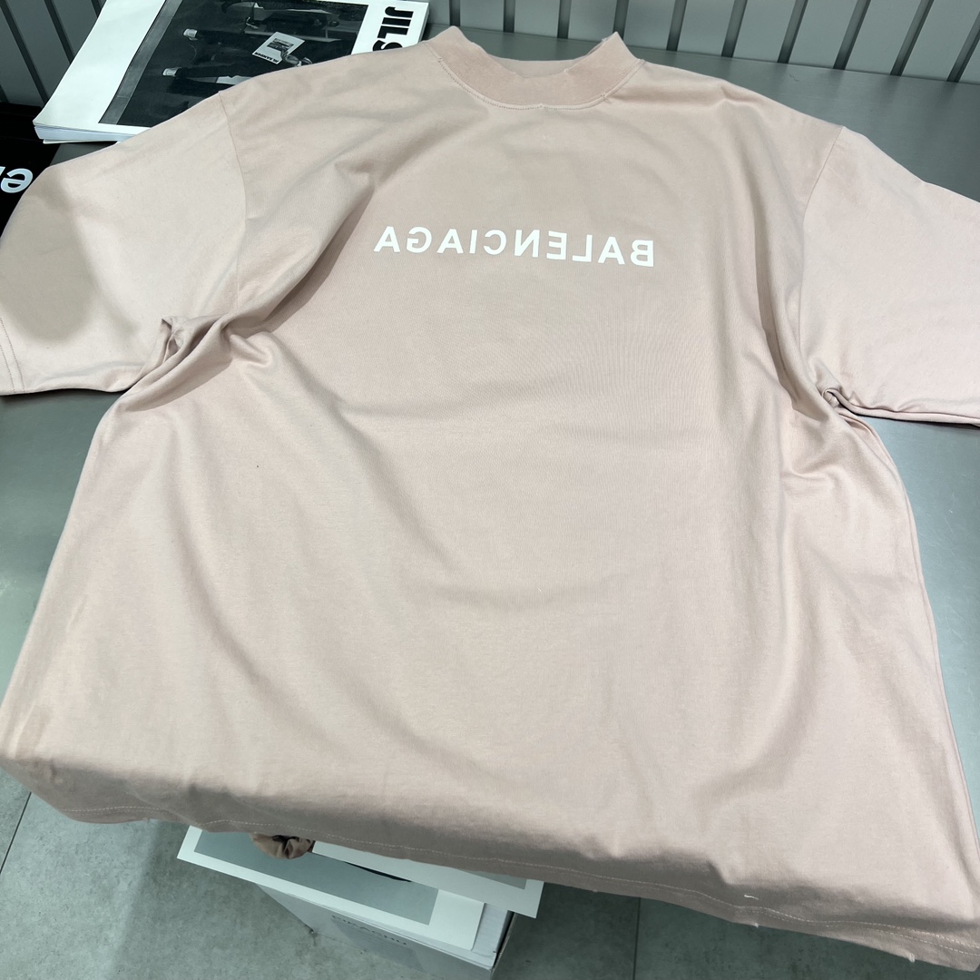 洗練された印象 春冬　新登場のバレンシアガ アパレル  tシャツスーパーコピー　個性的　魅力_3