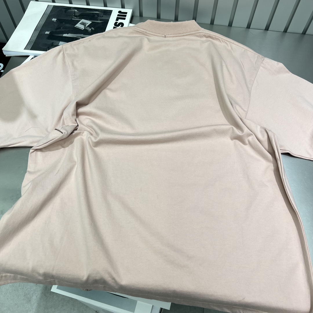 洗練された印象 春冬　新登場のバレンシアガ アパレル  tシャツスーパーコピー　個性的　魅力_8