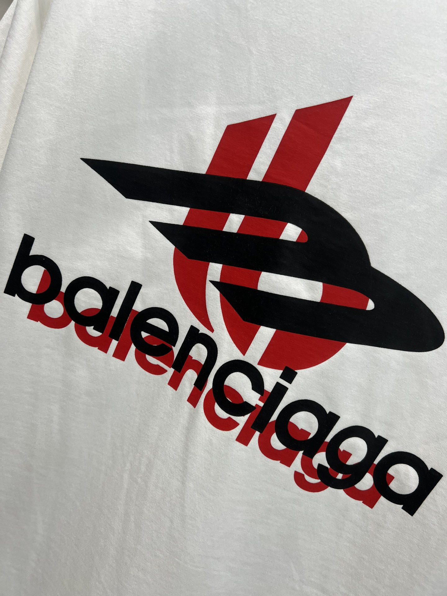 驚きの破格値 2023 新着 レディース バレンシアガ tシャツスーパーコピー_7