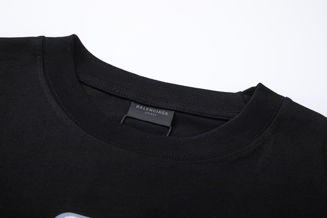 数量限定 爆買いバレンシアガ 半袖  tシャツスーパーコピー_3