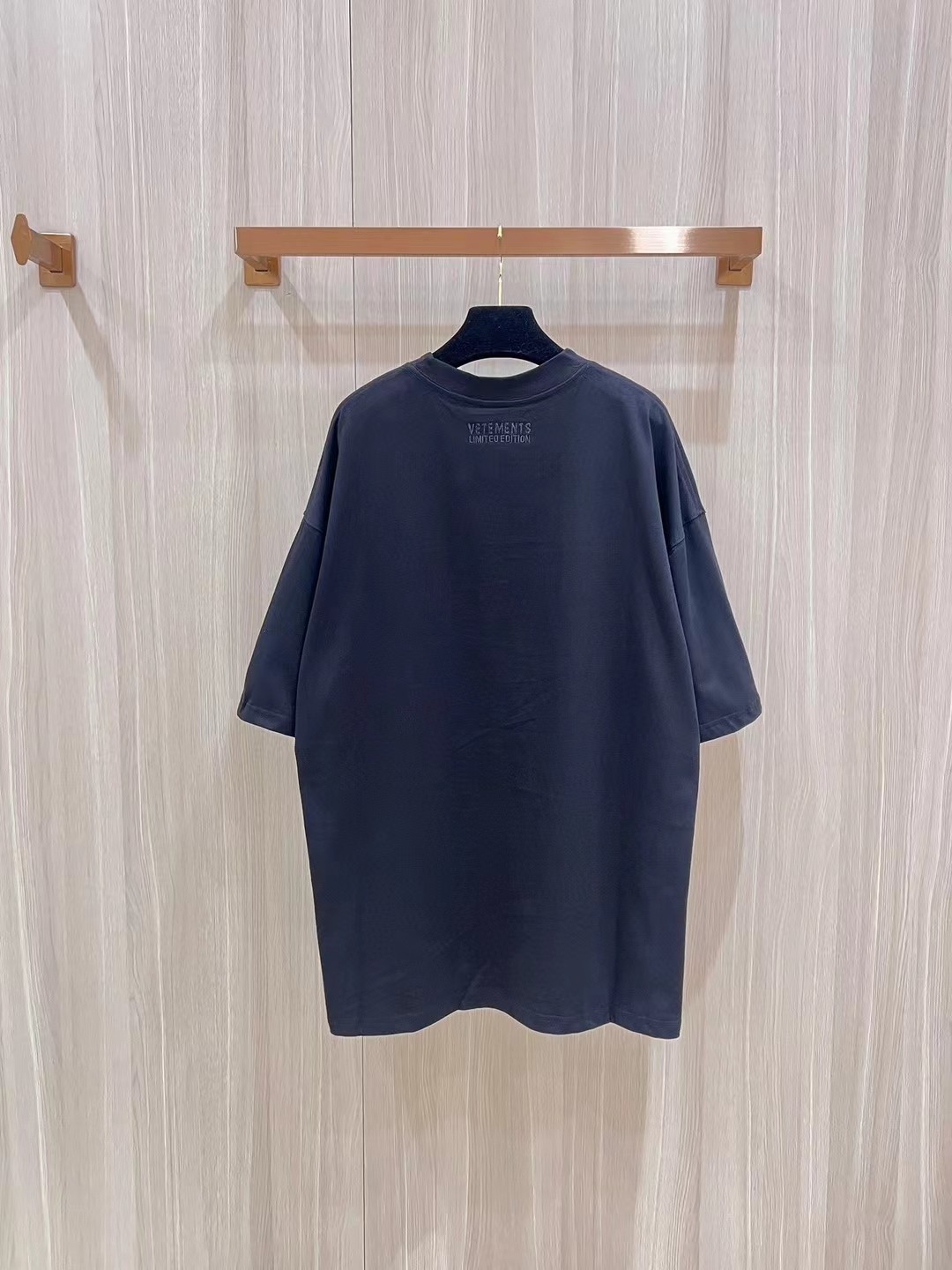 今季セール限定品 ヴェトモン tシャツ メンズ偽物 純綿 トップス 短袖 兎プリント 人気新作 ゆったり 2色可選_4