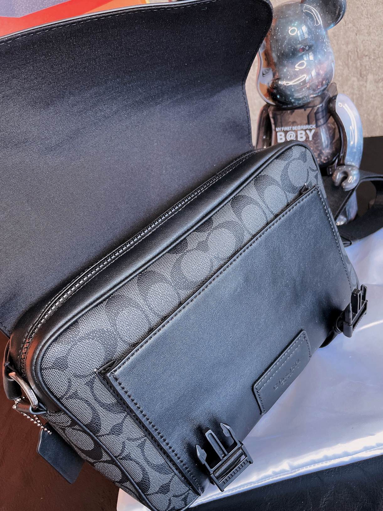 コーチ COACH限定 スーパーコピー バッグ レザー ブラック 軽量 ショルダーバッグ 人気_5
