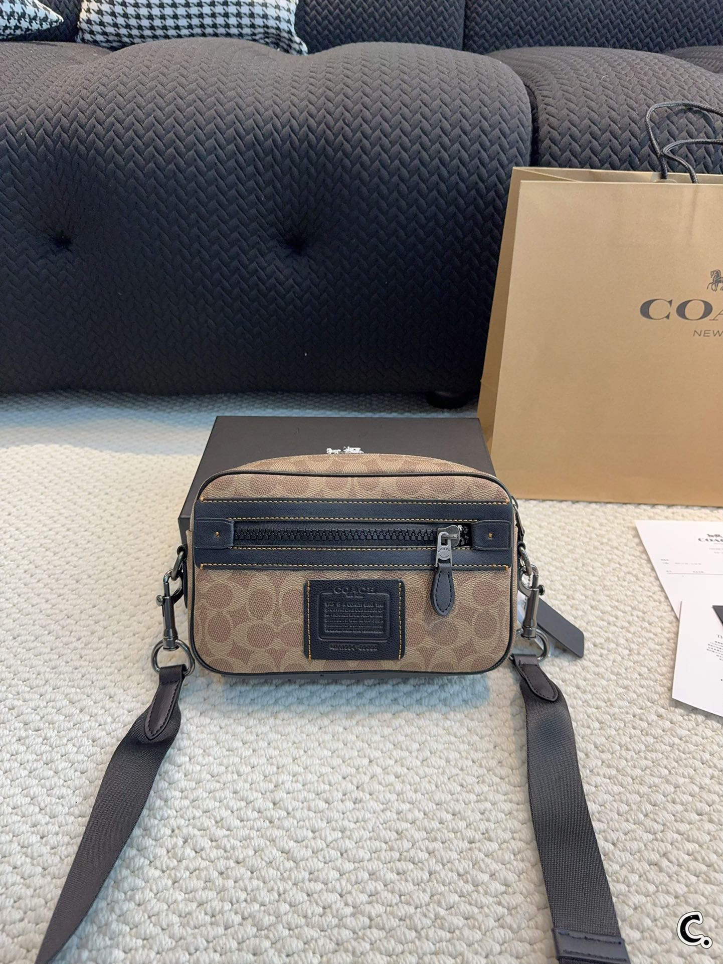 オシャレに お得100%新品 コーチバッグ 人気n級品 大容量 クラシック_3