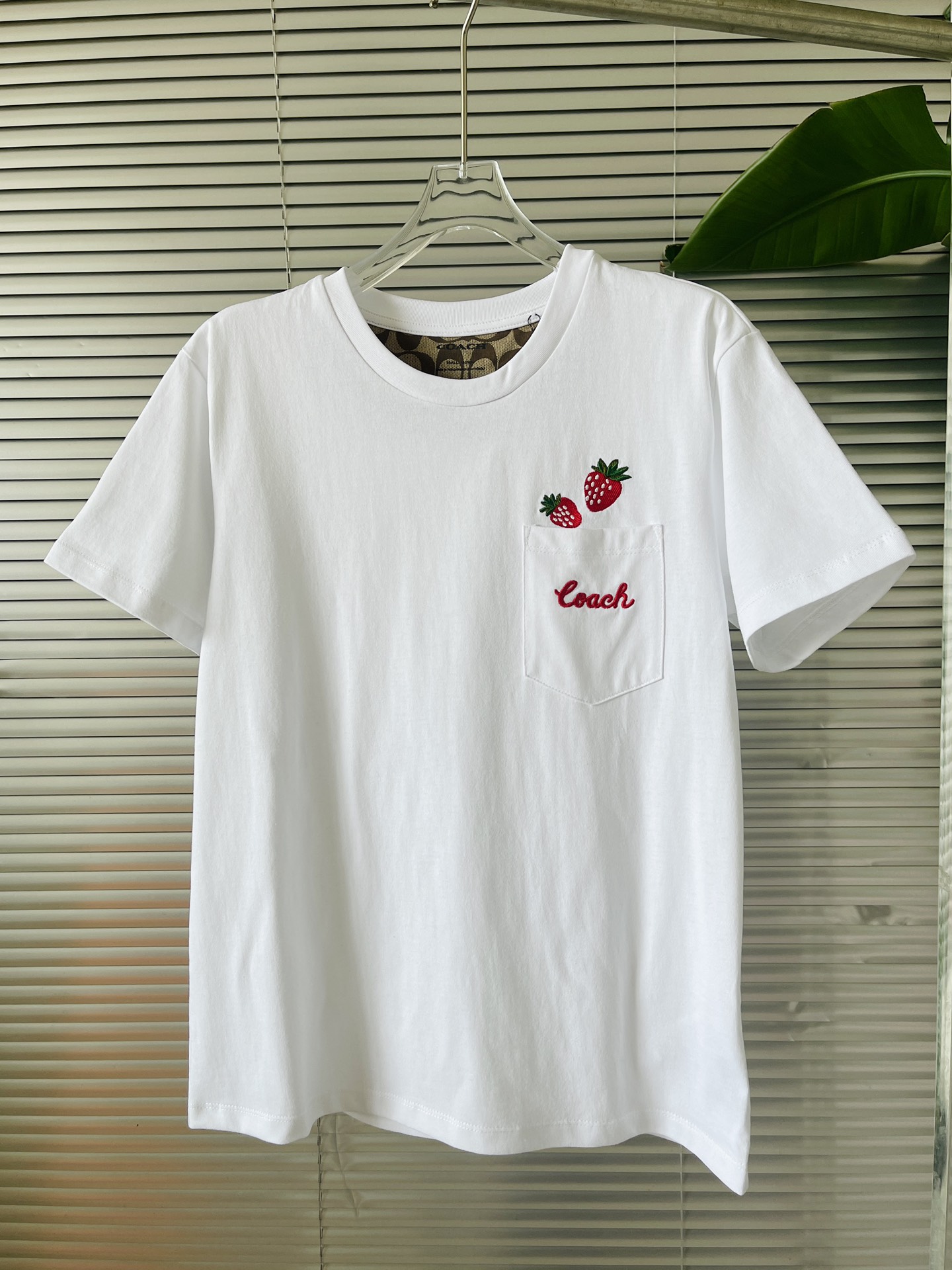 オシャレにお得コーチカバンコピー 刺繍  クラシック_1