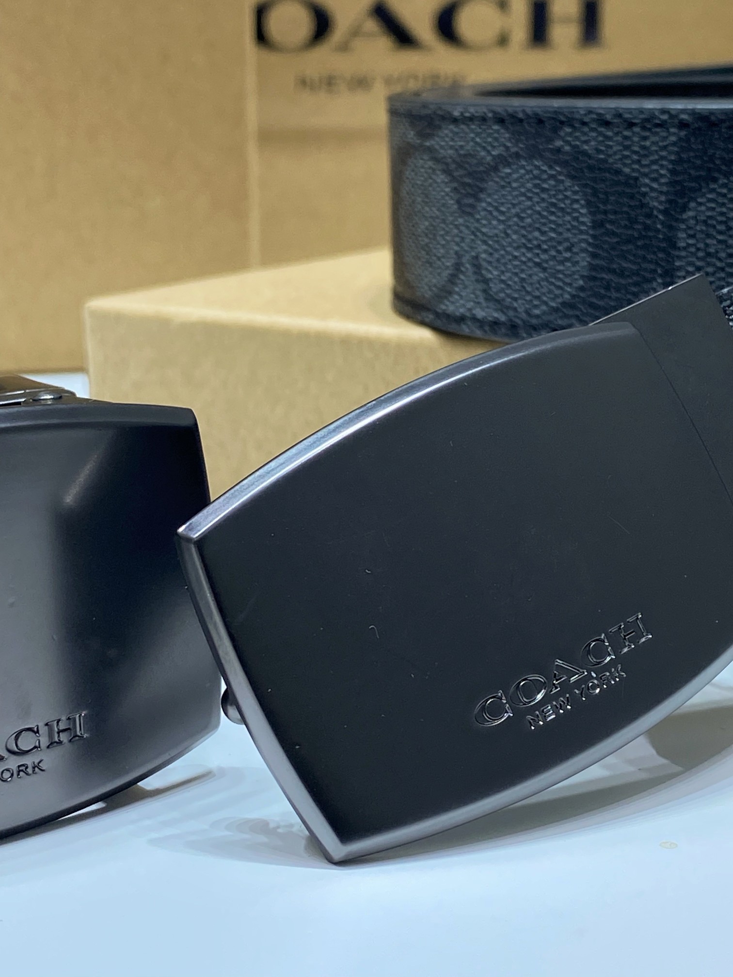 NEW圧倒的 新作コーチベルトn級品 純粋 牛革素材 バックルベルト_4