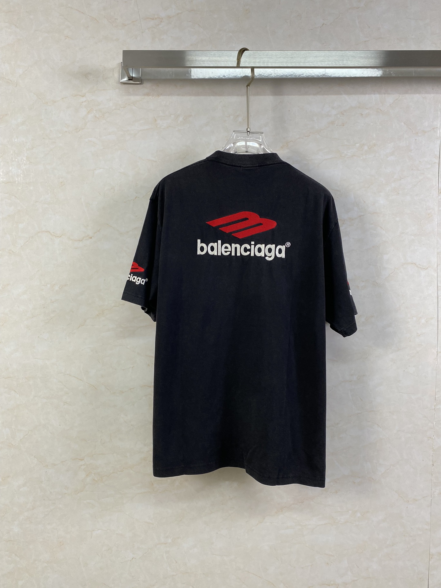 爽やか！メンズ バレンシアガtシャツ偽物 トップス 純綿 ロゴプリント ファッション 大人気 快適 ブラック_2