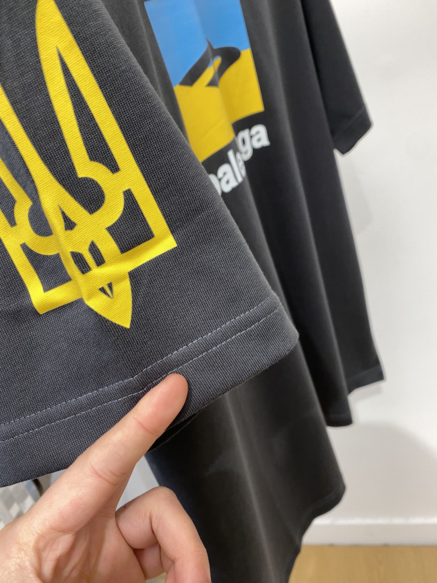 個性的 バレンシアガtシャツ 値段ｎ級品 トップス ファッション 人気 ロゴプリント シンプル 快適 ブラック_6
