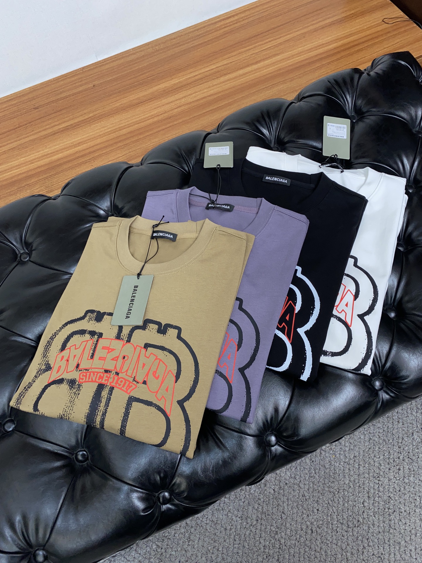 春夏限定 バレンシアガ tシャツ オーバーサイズコピー トップス プリント ゆったり カップル 男女兼用 4色可選 ホワイト_8