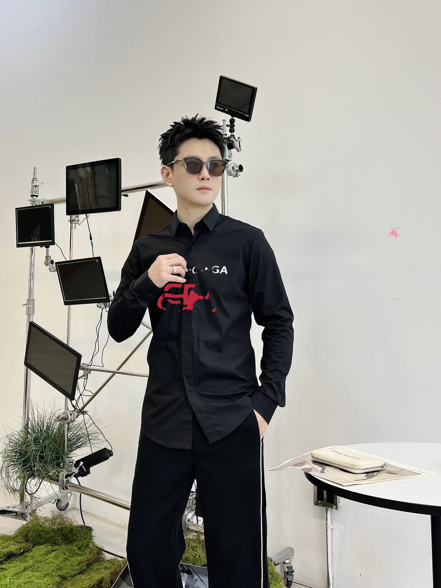 超激得新品 バレンシアガ カッターシャツｎ級品 トップス シャツ 長袖 ビジネス メンズ 通気性いい 柔らかい 2色可選 ブラック_2