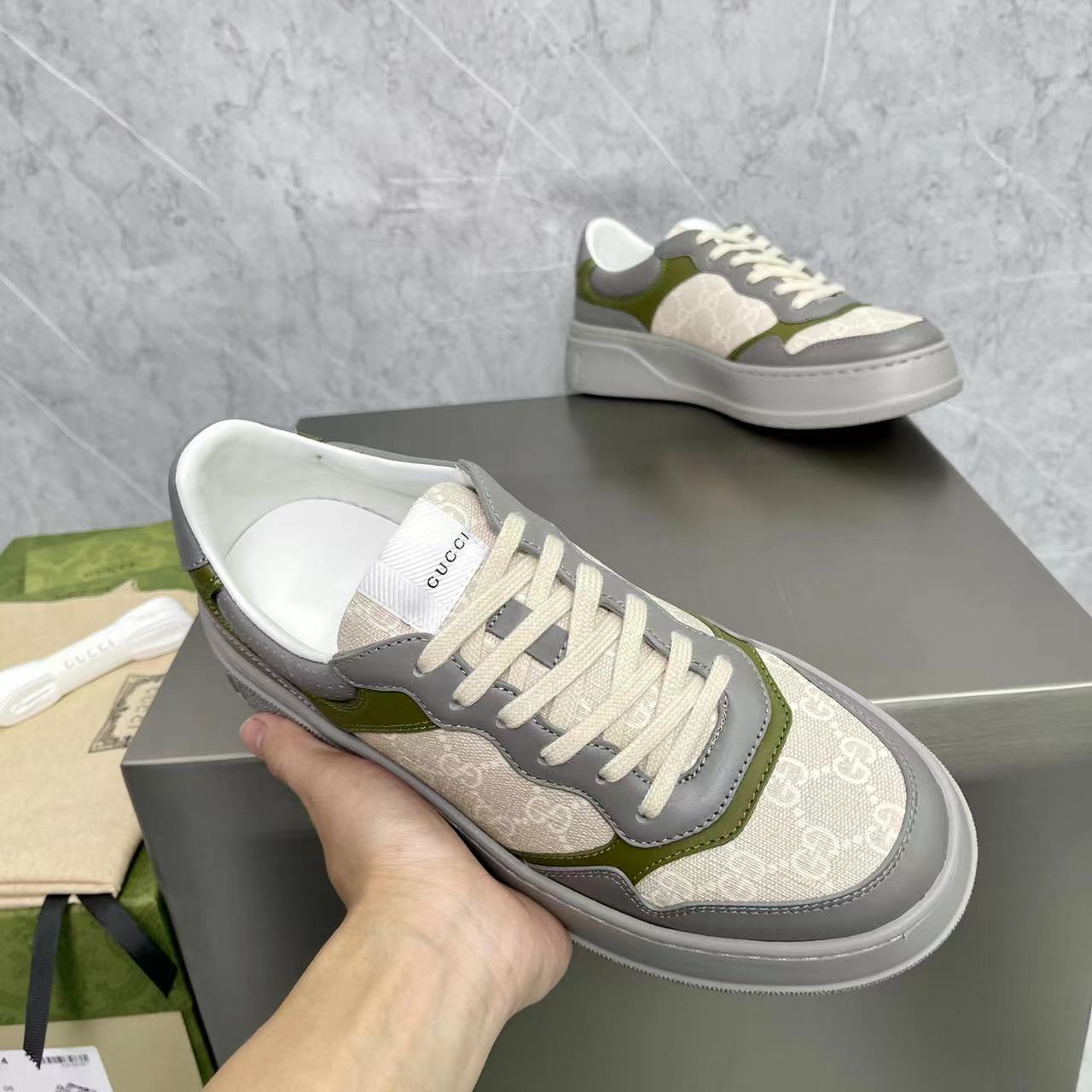 最新作シュプリーム スニーカー偽物 GucciとSupreme素晴らしく配色　快適　ゴム製のソール_1