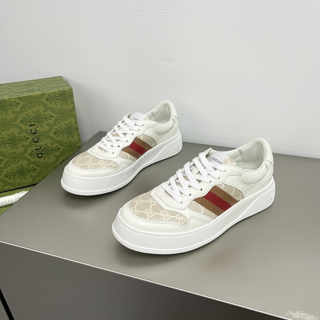 品質保証 定番シュプリーム  サイズ シューズ偽物 GucciとSupreme素晴らしく配色　快適　ゴム製のソール_1