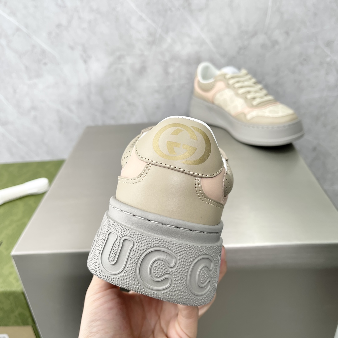 品質保証 新作 登場シュプリームusa　靴コピー GucciとSupreme素晴らしく配色　快適　ゴム製のソール_6