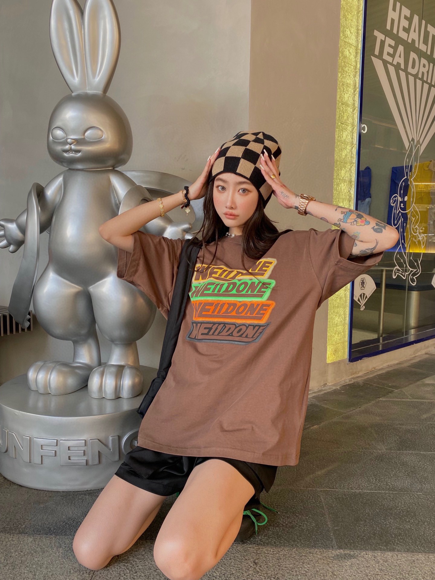 WE11DONE ウエルダンの意味コピー トップス 純綿tシャツ 品質保証 プリント ゆったり コーヒー色_6