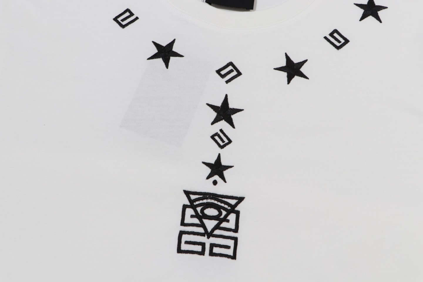大絶賛 ジバンシィtシャツスーパーコピー 短袖 純綿トップス プリント ゆったり 個性的 男女兼用 2色可選 ホワイト_6