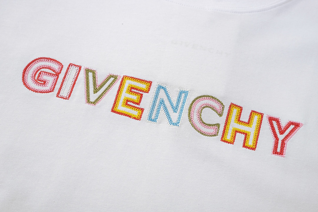 ジバンシィ フーディ激安通販 お買い得大人気 トップス tシャツ 純綿 カラフルロゴ 短袖 柔らかい 2色可選 ホワイト_5