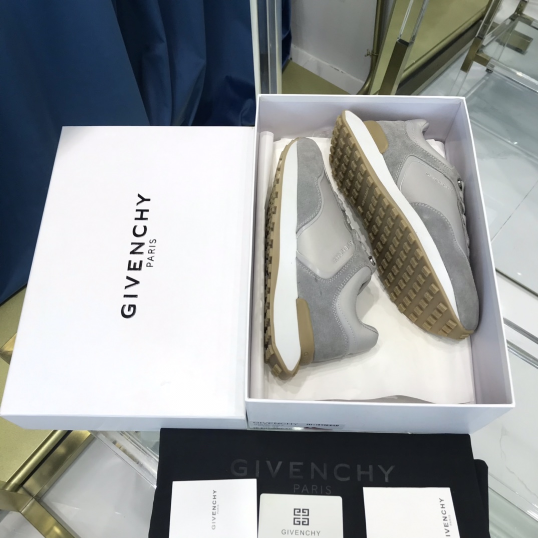 限定人気品★セール！バンシィ 靴コピー 運動シューズ 歩きやすい 軽量性、耐久性、通気性 ランニング グレイ_2