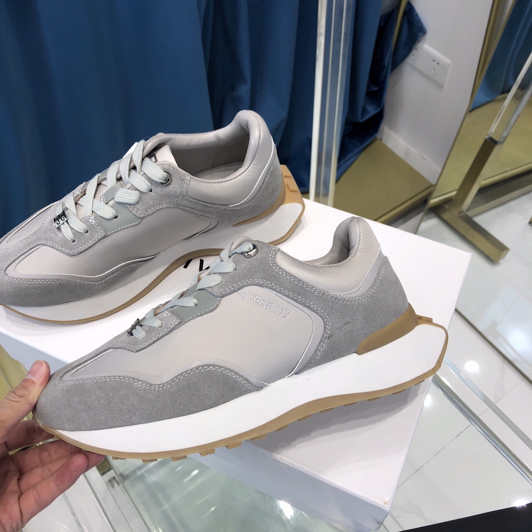 限定人気品★セール！バンシィ 靴コピー 運動シューズ 歩きやすい 軽量性、耐久性、通気性 ランニング グレイ_4