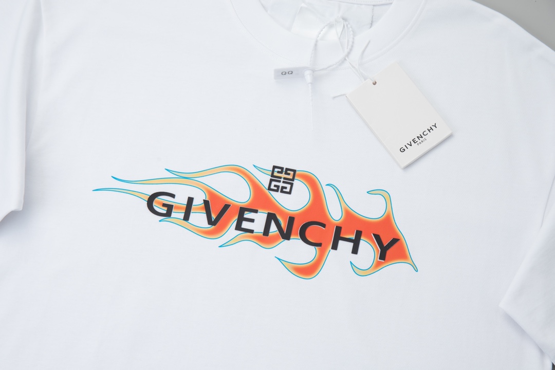 新作到着!! ジバンシィ tシャツ レディースｎ級品 半袖 トップス 純綿 ロゴプリント シンプル 刺繍 大販売 ホワイト_4