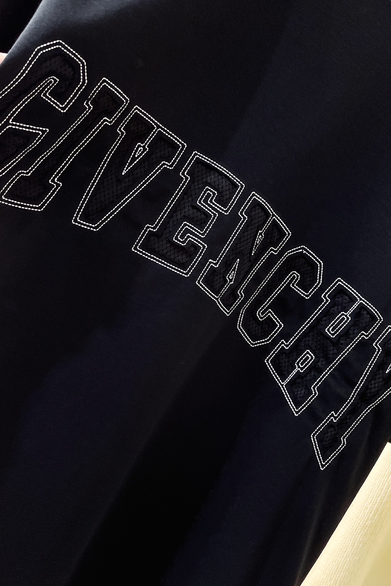 個性的 24年夏新款 ジバンシィ服コピー 半袖 トップス 純綿Tシャツ シンプル 柔らかい ロゴプリント 大人気 ブラック_6