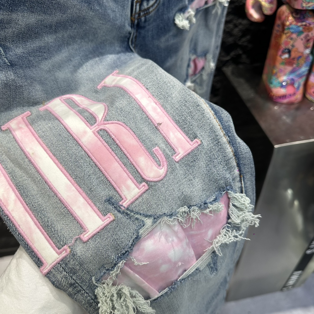 AMIRI ミリタリーズボン偽物 デニム 通学 高級感 ジンーズ ピンクロゴ パンツ ダメージを施し 大人気 ブルー_4