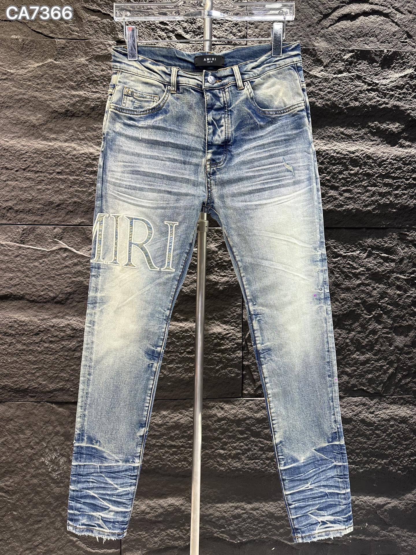 AMIRI ズボンのテカリスーパーコピー デニム 柔らかい ジンーズ パンツ シンプル ファッション 高級感 ブルー_1