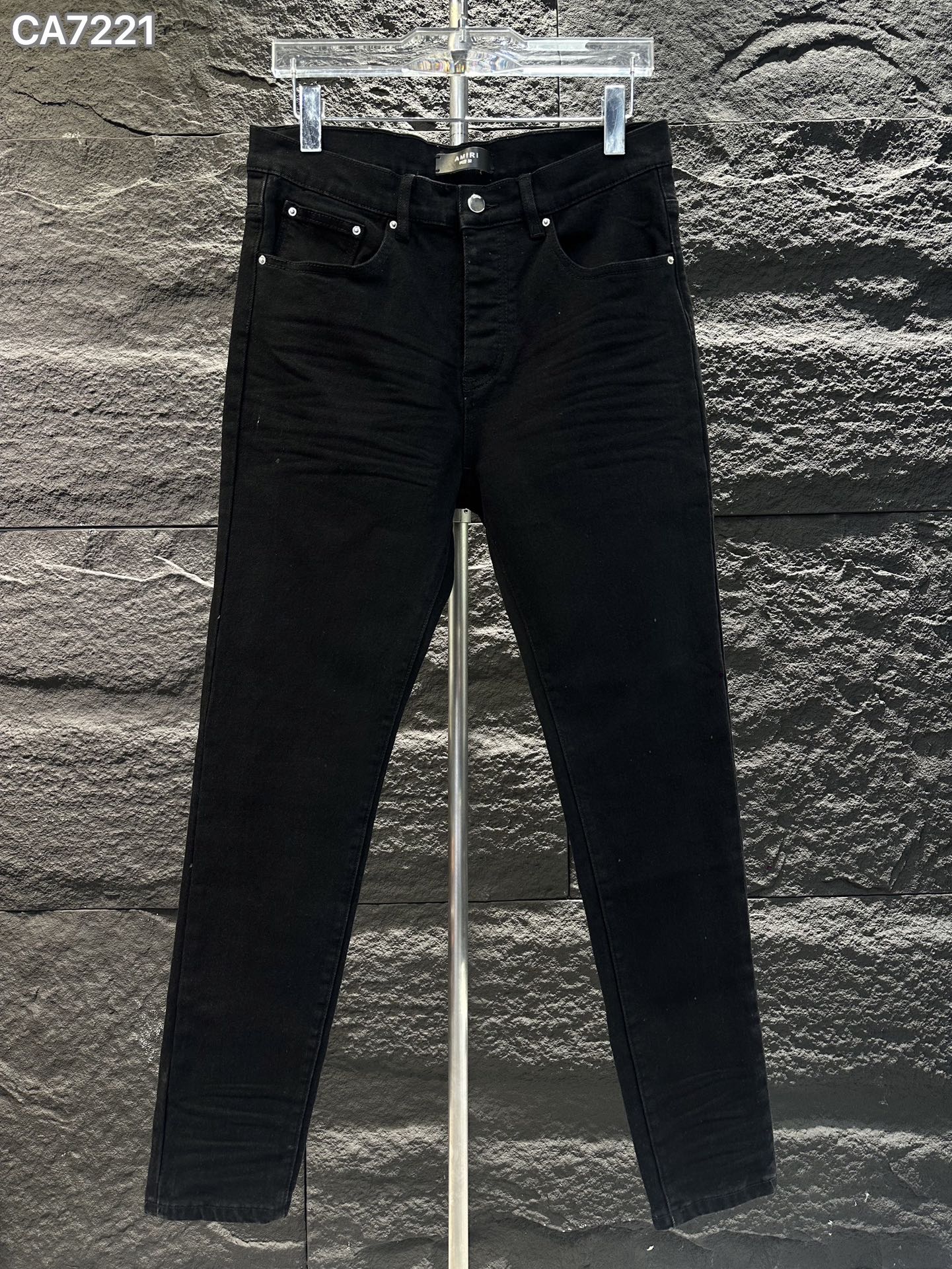 AMIRI ジーンズ エマール激安通販 シンプル ジンーズ パンツ ズボン デニム素材 柔らかい 通学 人気新品 ブラック_1