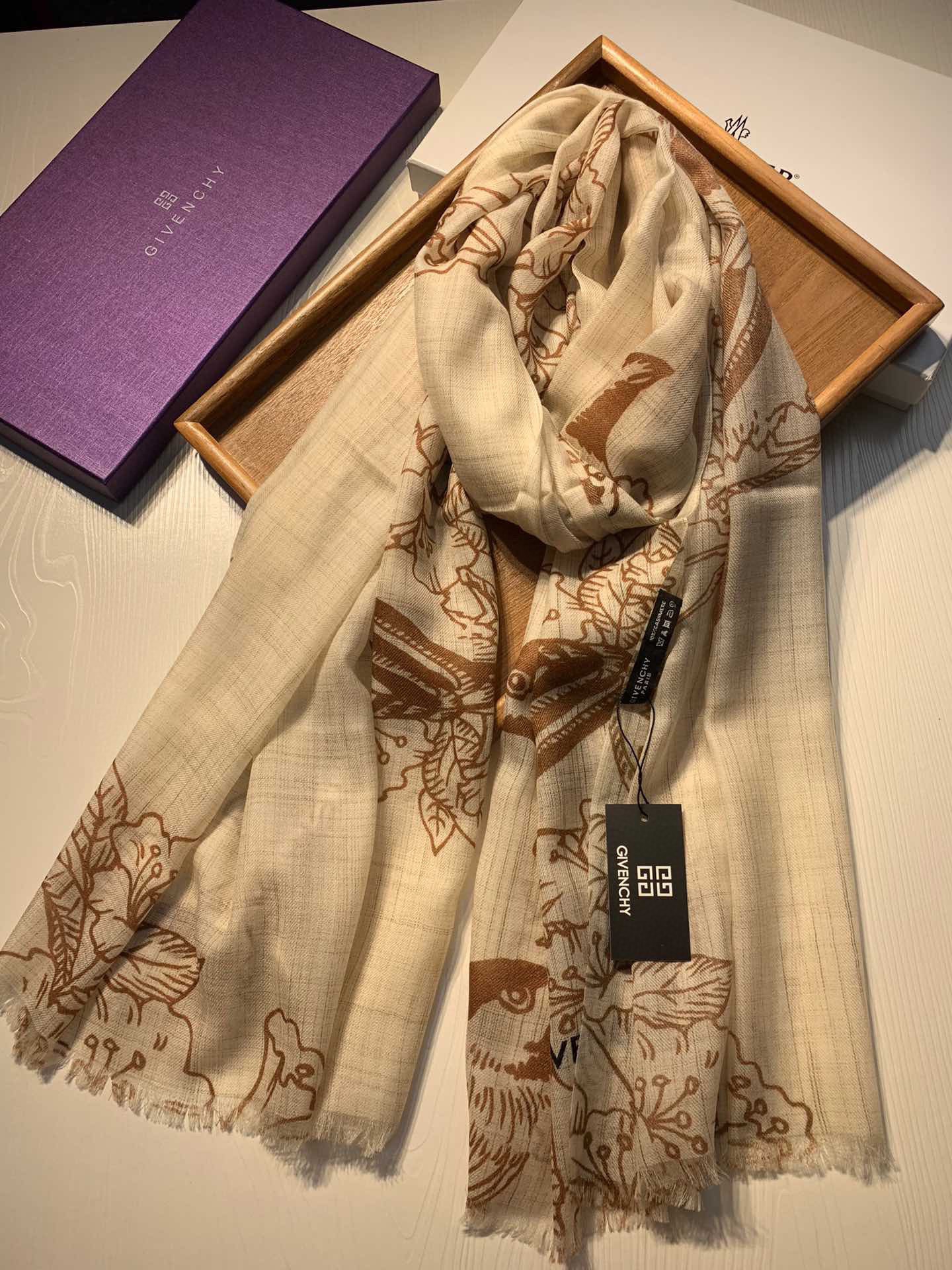 GIVENCHYスカーフ ジバンシーＮ級品 冷感 紫外線対策 薄手 コットン 軽量 綿 おしゃれ ふんわり 冷房対策 ブラウン_6