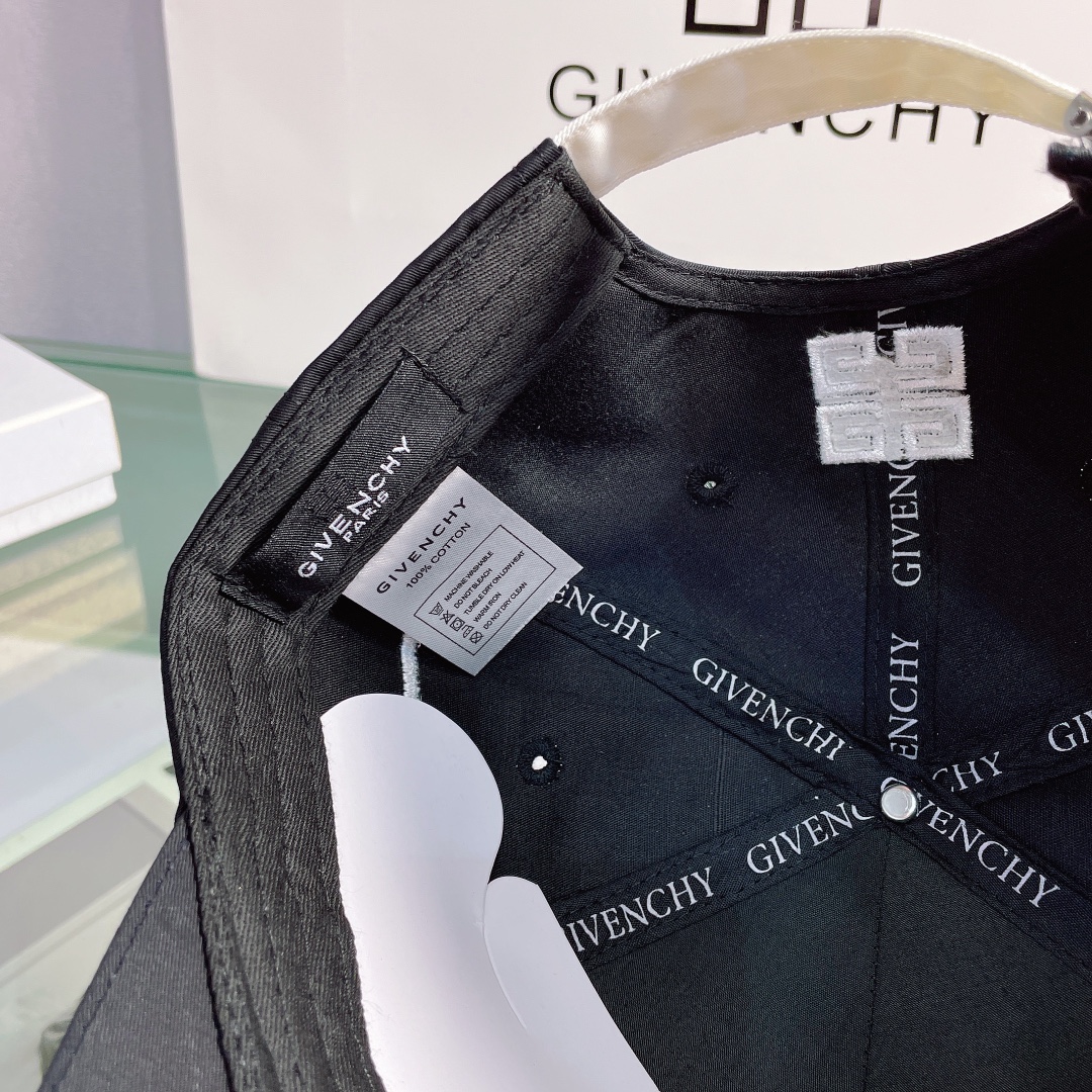 GIVENCHYジバンシーセットアップスーパーコピー キャップ かぶり心地を追求したコットンキャップ ブラック_7