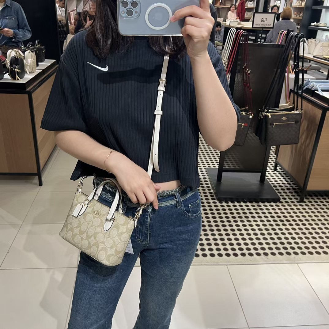 COACHメンズ コーチバッグスーパーコピー バッグ 牛革 レザー 斜め掛けバッグ ファッション 人気新作 杏色_4