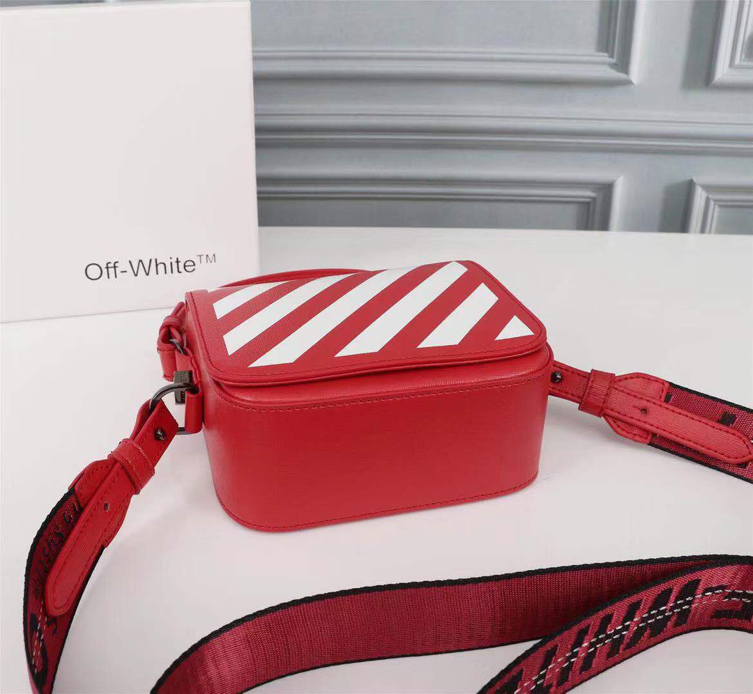 OFFWHITEオフホワイト鞄激安通販 斜め掛け 持ちバッグ ミニバッグ レディース 綾織 レザー レッド_4