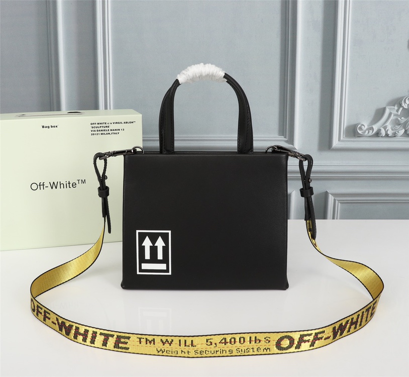 OFFWHITEオフホワイトバッグ メンズ激安通販 シンプル 斜め掛けバッグ 持ちバッグ おしゃれ レディース ブラック_1