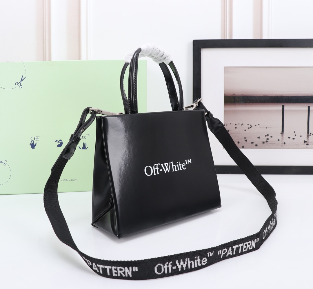 OFFWHITEオフホワイト アメリカスーパーコピー 個性的 斜め掛けバッグ 持ちバッグ ロゴプリント レディース ブラック_2