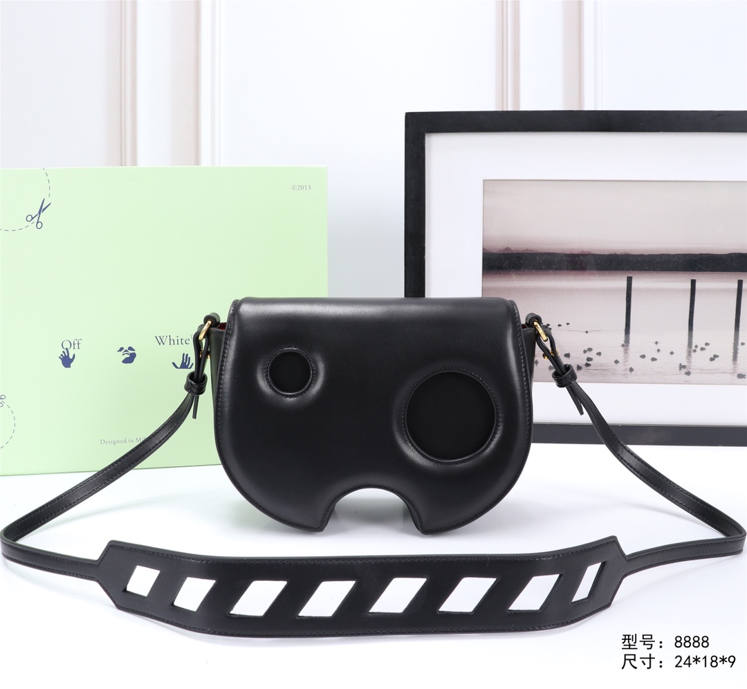 OFFWHITEオフホワイト ミニバッグ激安通販 春夏新作 斜め掛けバッグ レディース ファッション シンプル ブラック_1