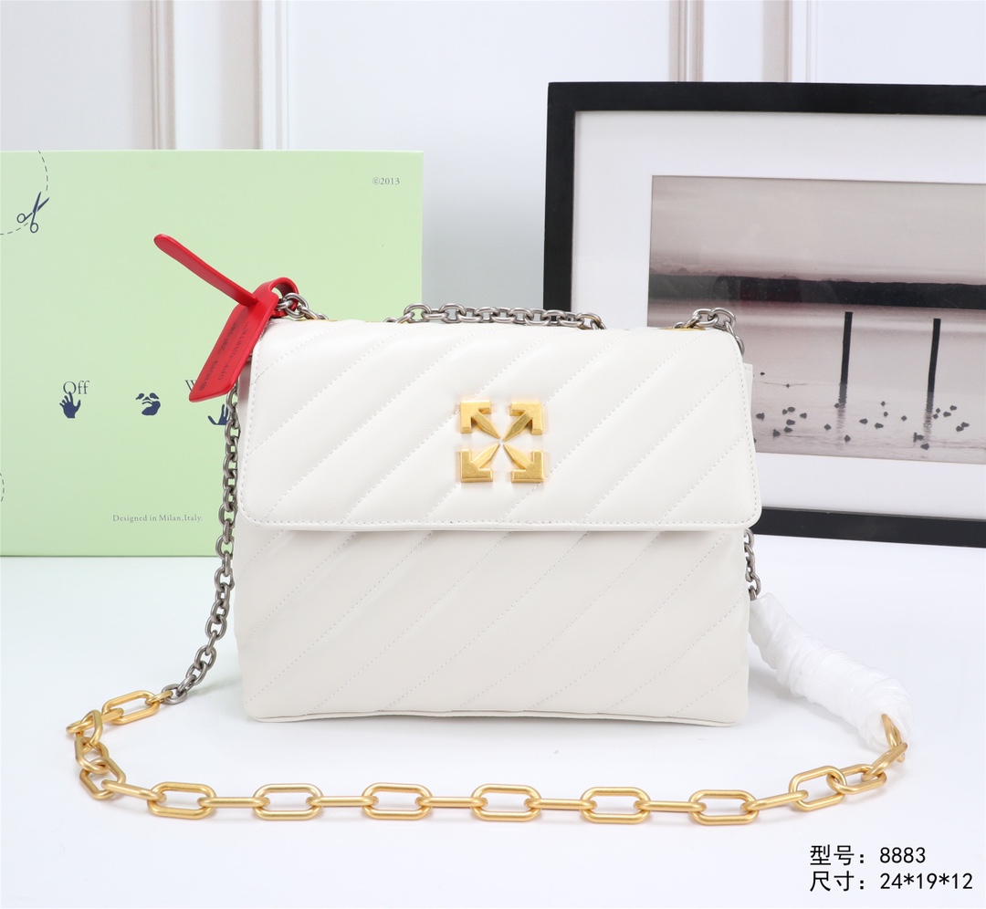 OFFWHITEオフホワイト ウエストバッグスーパーコピー ロゴ付き チェーンバッグ 持ちバッグ 斜め掛けバッグ レディース ホワイト_1
