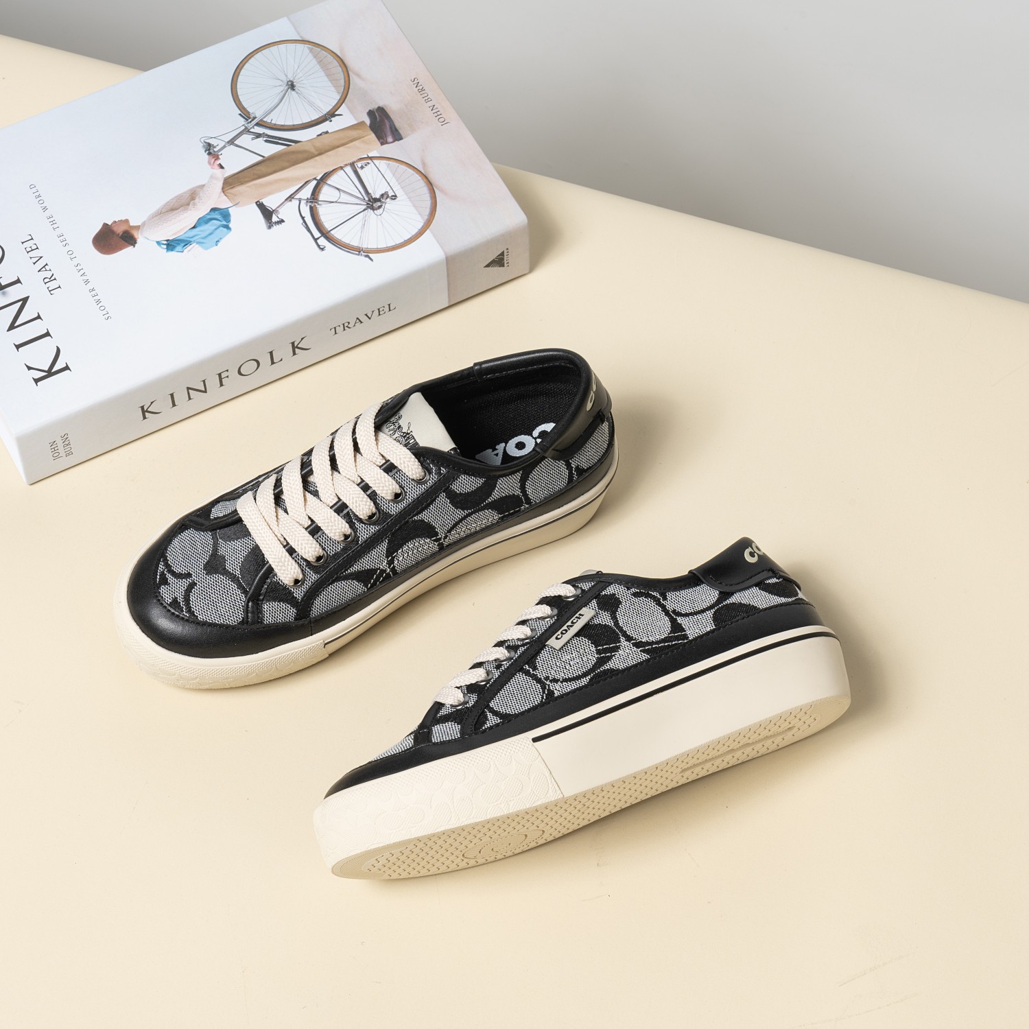 COACHコーチサコッシュ激安通販 24新品 スニーカー シューズ ゴム底 歩きやすい シンプル 人気シューズ ブラック_6