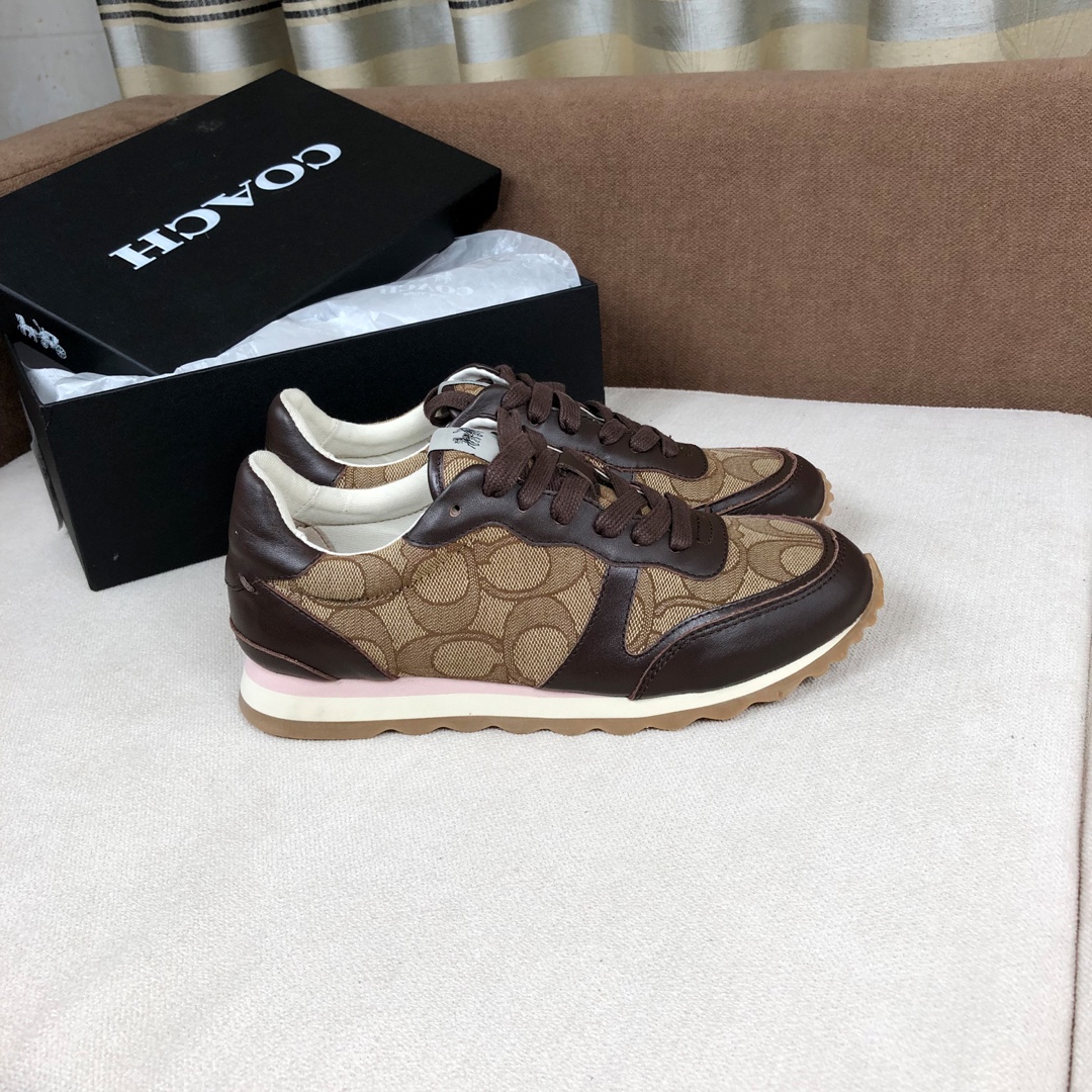 COACHコーチャー サッカーシューズＮ級品 スポーツシューズ 通気性いい 運動 ランニング 人気品 シンプル レザー ブラウン_3