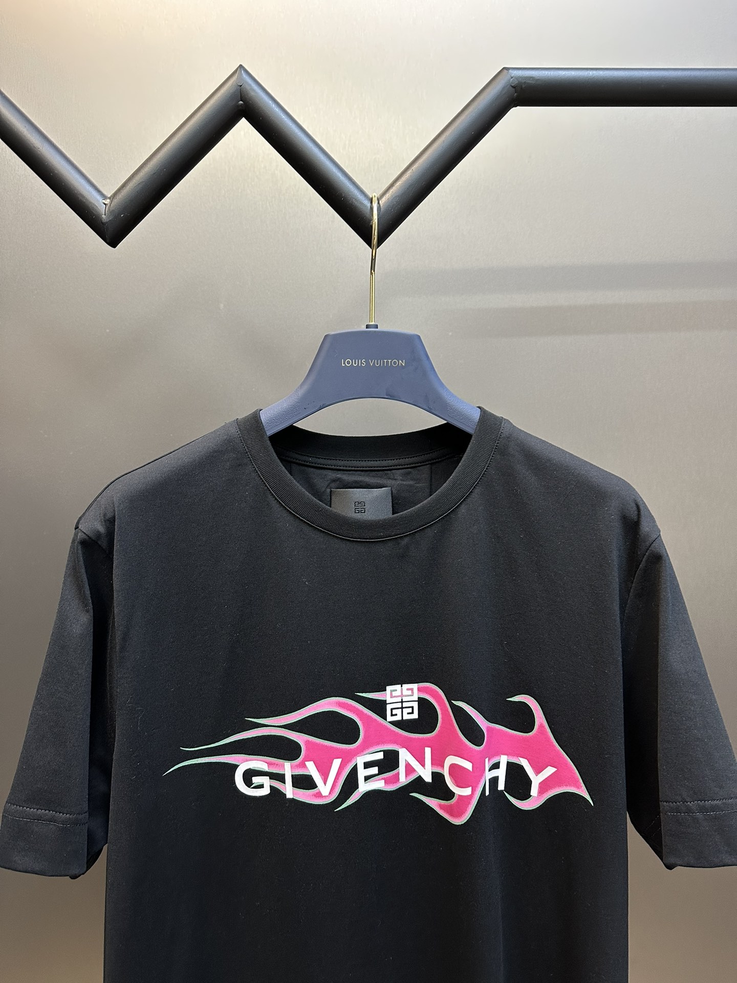 爽やかな ジバンシィ シャツＮ級品 純綿 トップス ロゴプリント 短袖Tシャツ 人気品 シンプル ブラック_2