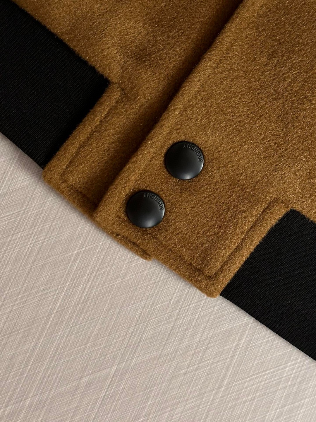 大絶賛 ジバンシー アウター メンズ偽物 柔らかい トップス ジャケット 野球服 ランニング ブラウン_7