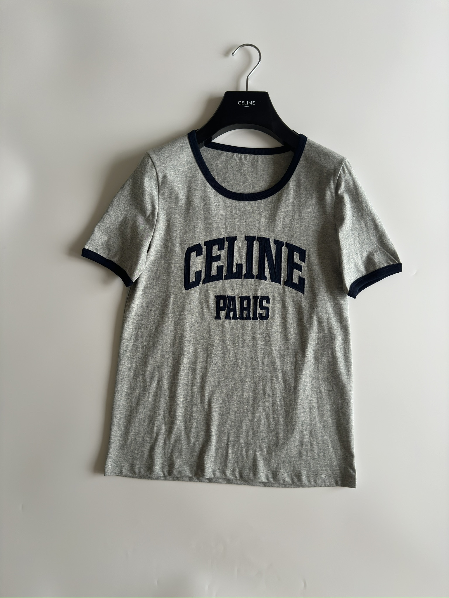 着心地が良い celine ロン tスーパーコピー トップス tシャツ 半袖 純綿 ファッション 人気品 グレイ_1