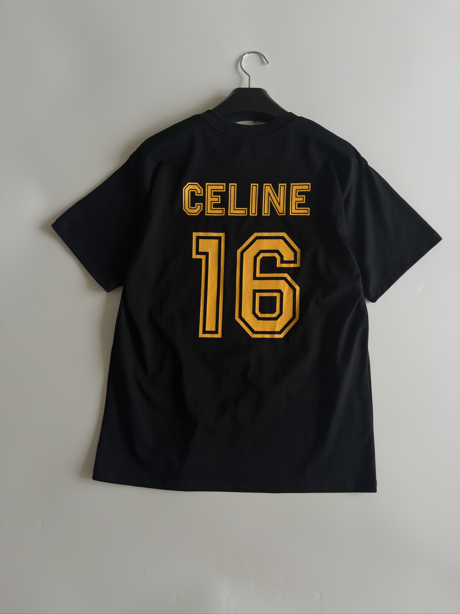 celine セリーヌ 半袖 シャツ激安通販 トップス tシャツ 純綿 プリント シンプル 品質保証 ブラック_5