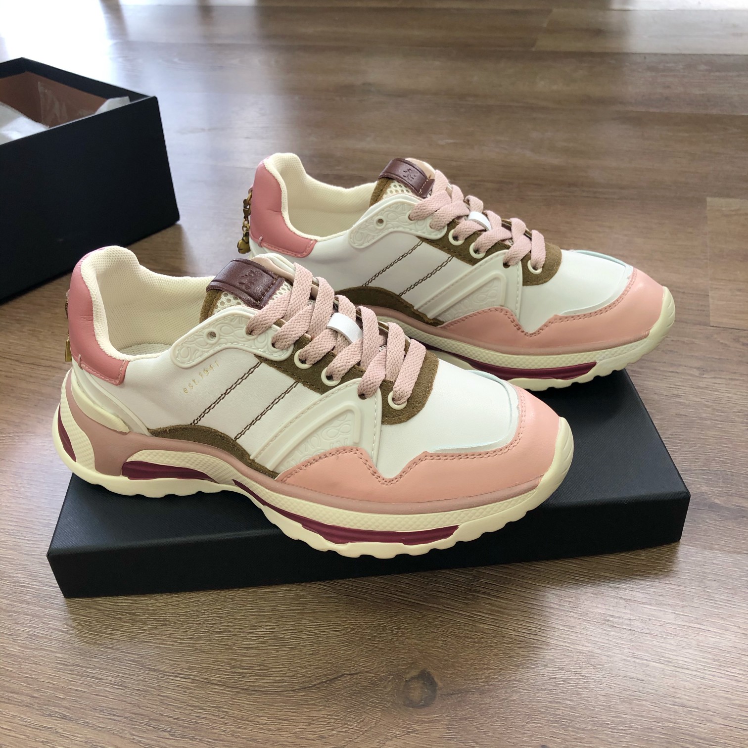COACHコーチ シンガポール激安通販 ランニング 運動 スポーツシューズ 大人気 シンプル ファッション 大販売 ピンク_2