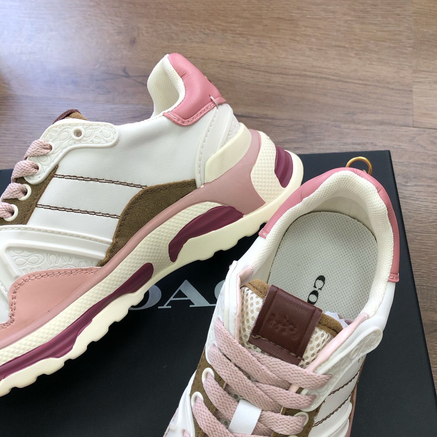 COACHコーチ シンガポール激安通販 ランニング 運動 スポーツシューズ 大人気 シンプル ファッション 大販売 ピンク_6