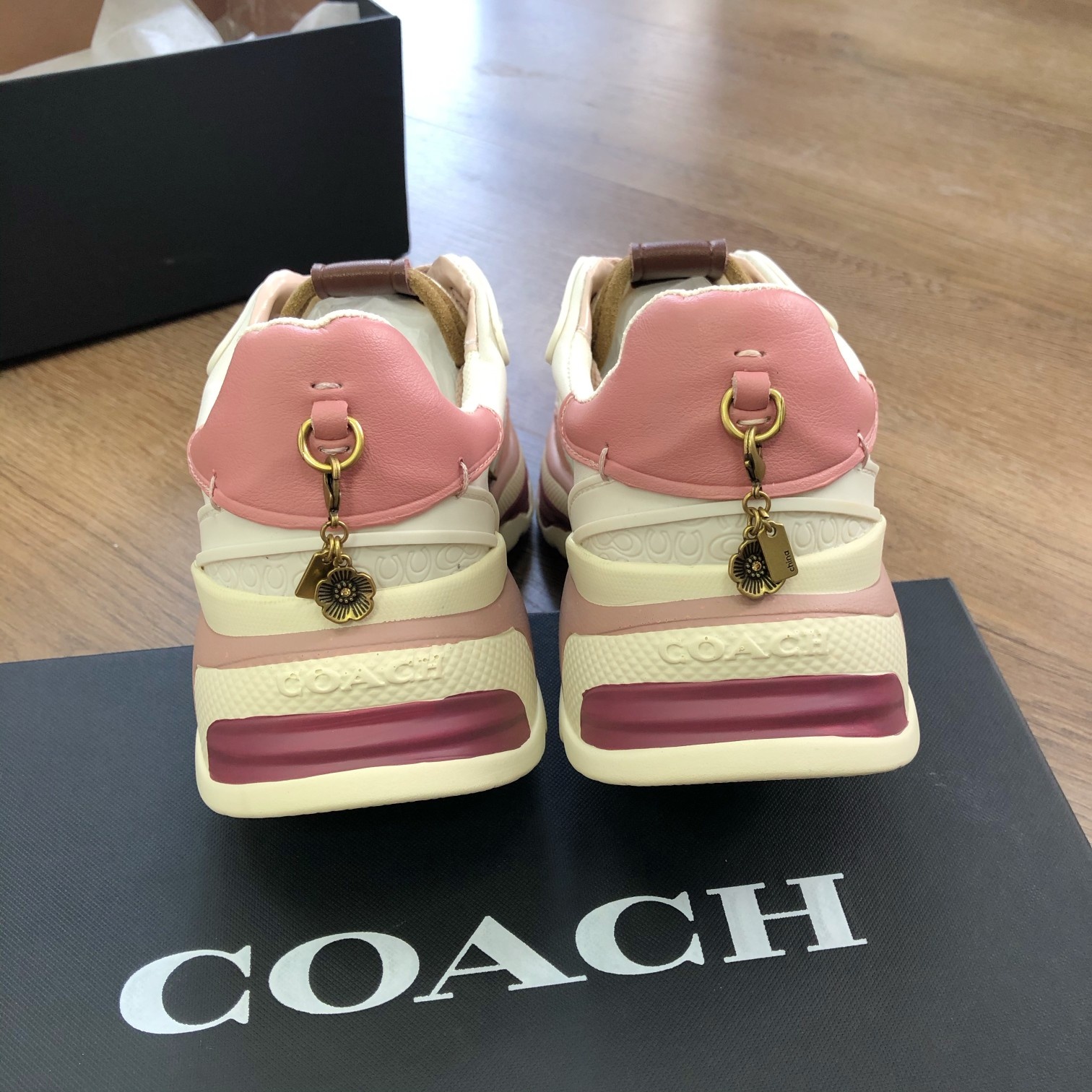 COACHコーチ シンガポール激安通販 ランニング 運動 スポーツシューズ 大人気 シンプル ファッション 大販売 ピンク_7