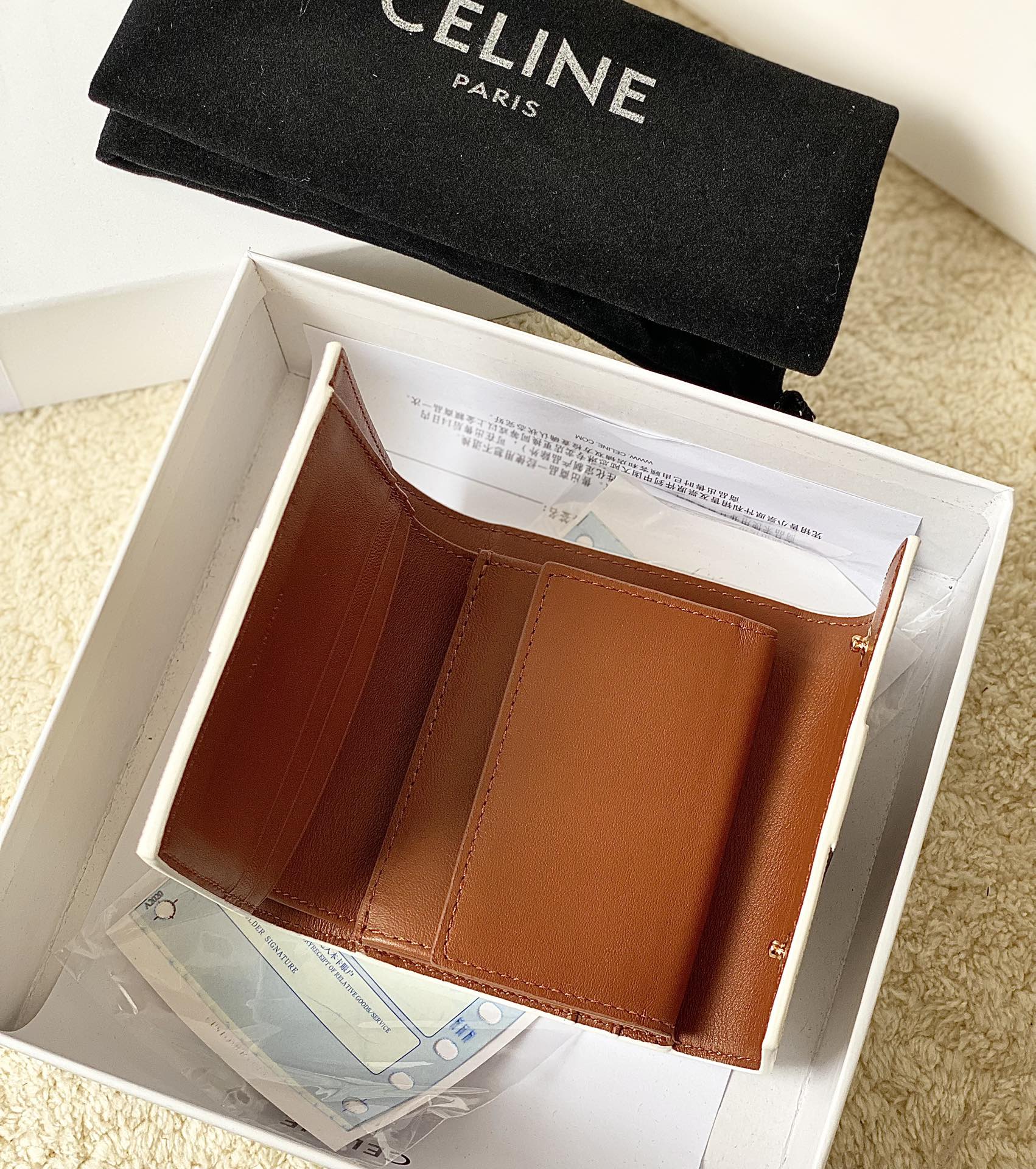 セリーヌバッグ メンズコピー 財布 牛革 シンプル ショット 本革 大容量 薄型 ファッション 花柄 2色可選_3