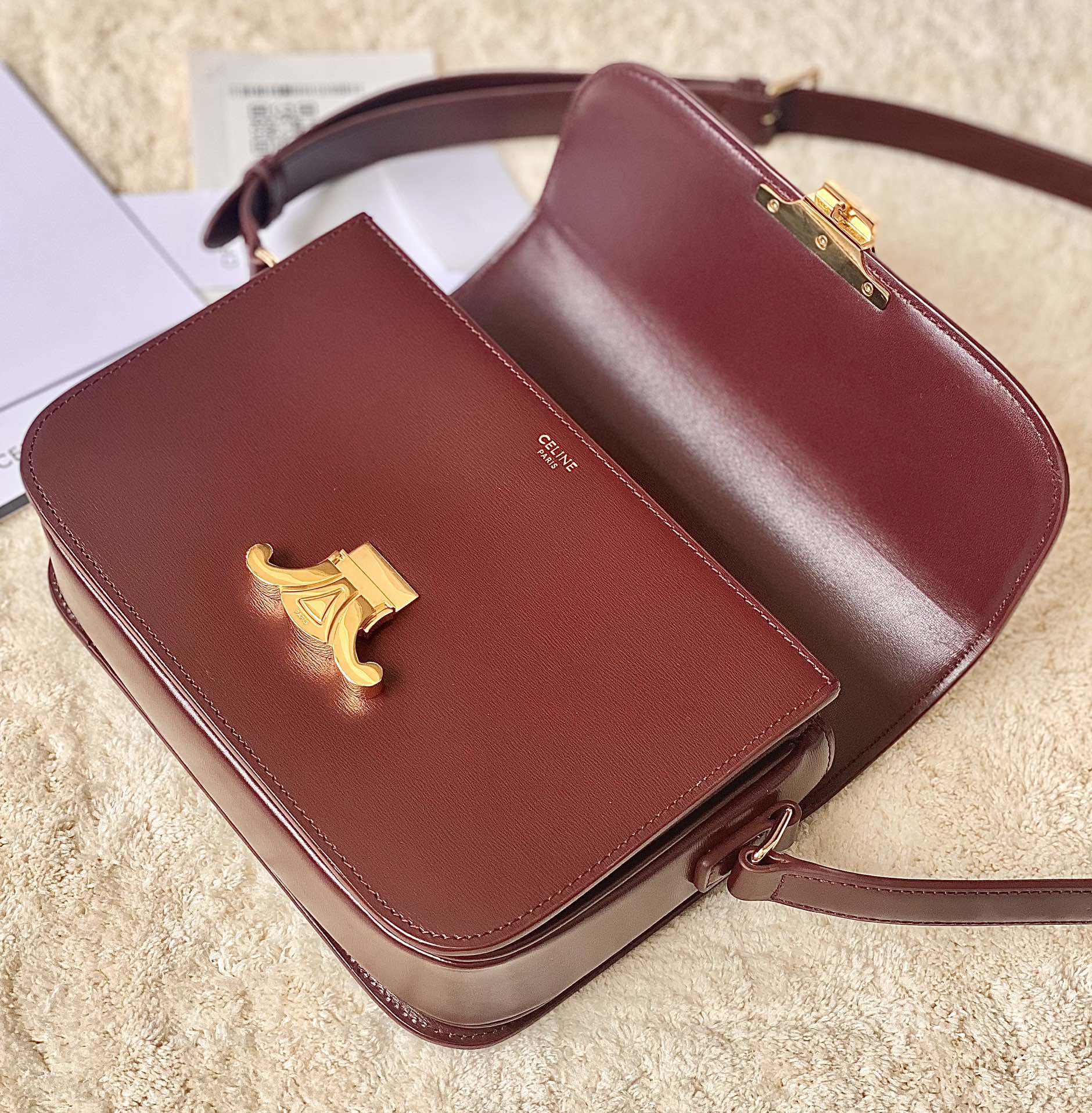 シンプル印象になって セリーヌバッグ 傷Ｎ級品 人気 斜め掛けバッグ 牛革 レザー レディース レッド_6