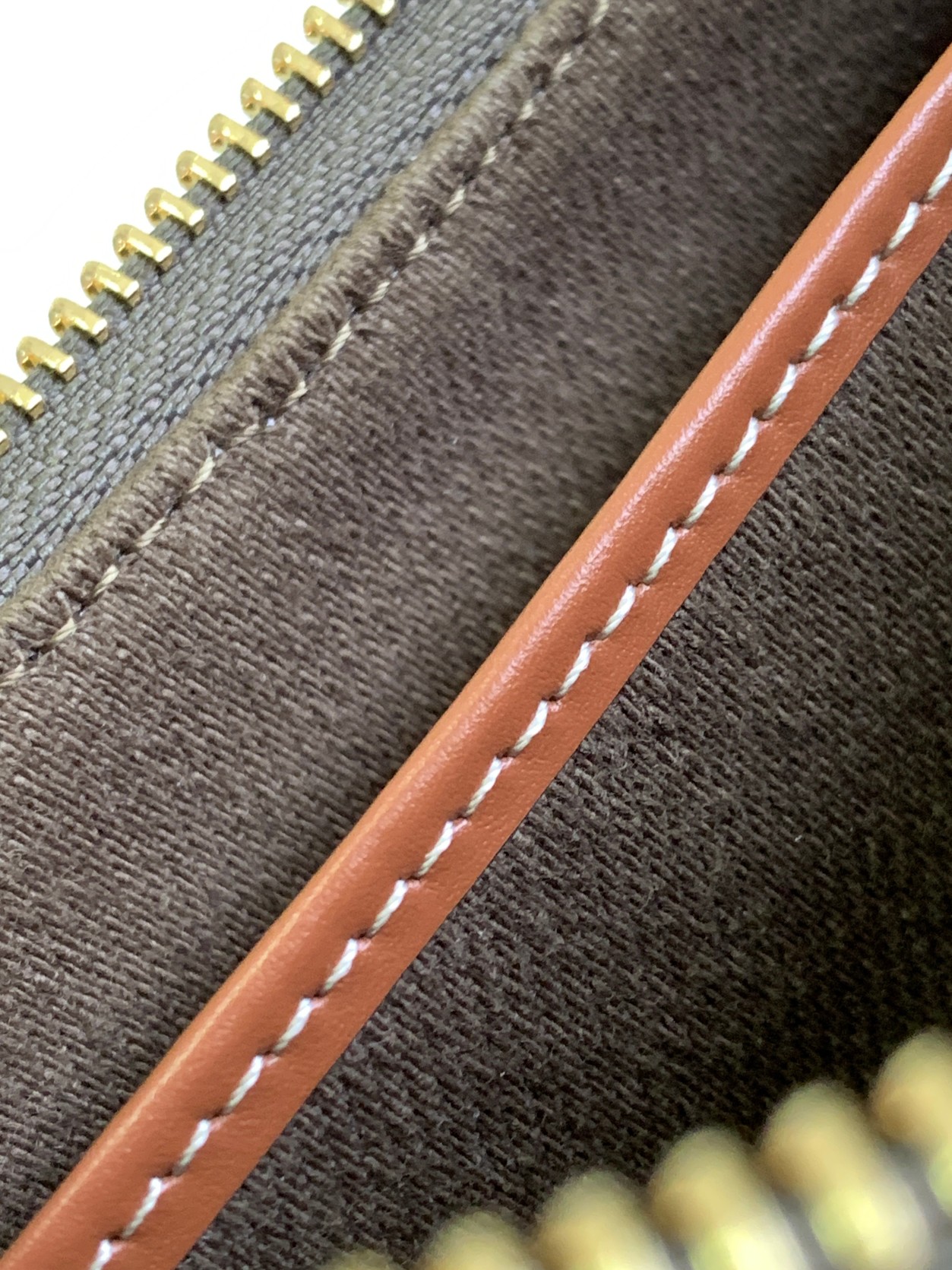 セリーヌバッグ クリスマススーパーコピー 人気 持ちバッグ 牛革 レザー 大人気 ファッション レディース 刺繍 ブラウン_9