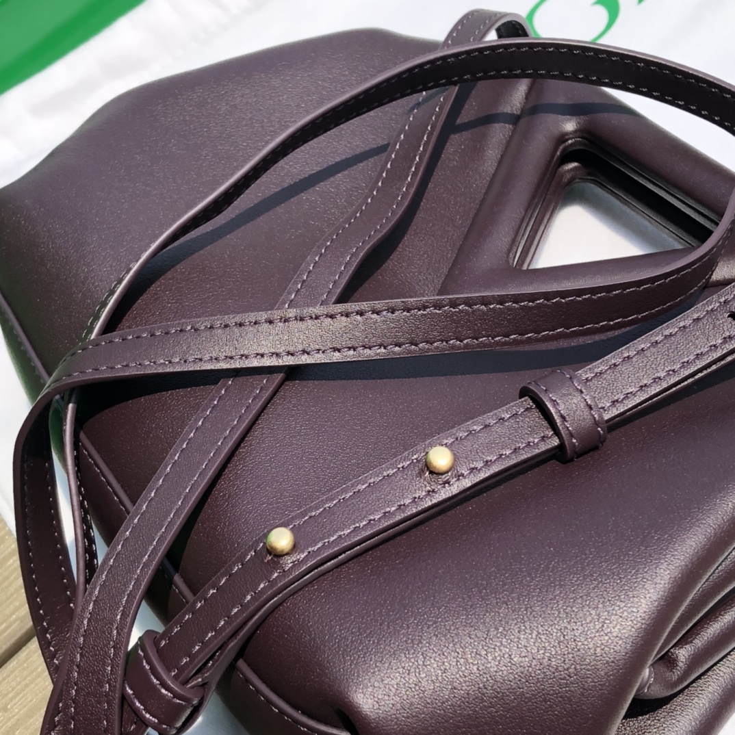 ボッテガ バッグ ヤフオクスーパーコピー 牛革 斜め掛けバッグ 持ちバッグ イタリア製 高級感 シンプル スカーレッド_6