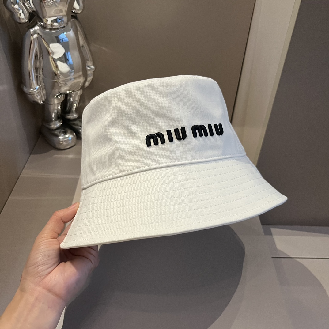 キャップ miumiuスーパーコピー キャップ バケットハット 漁師帽 トアウトドア帽子 紫外線対策 男女兼用 ホワイト_2