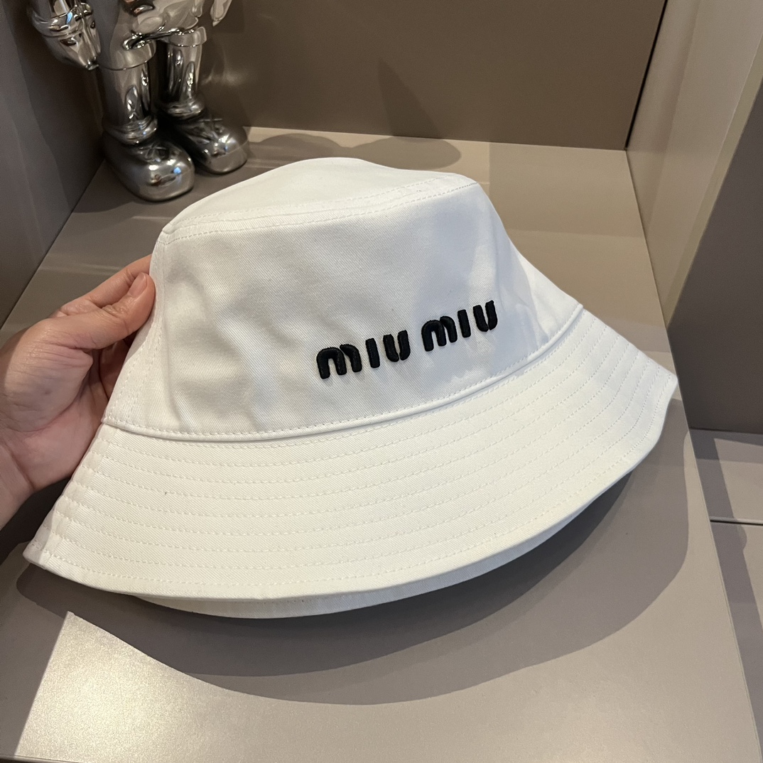 キャップ miumiuスーパーコピー キャップ バケットハット 漁師帽 トアウトドア帽子 紫外線対策 男女兼用 ホワイト_5